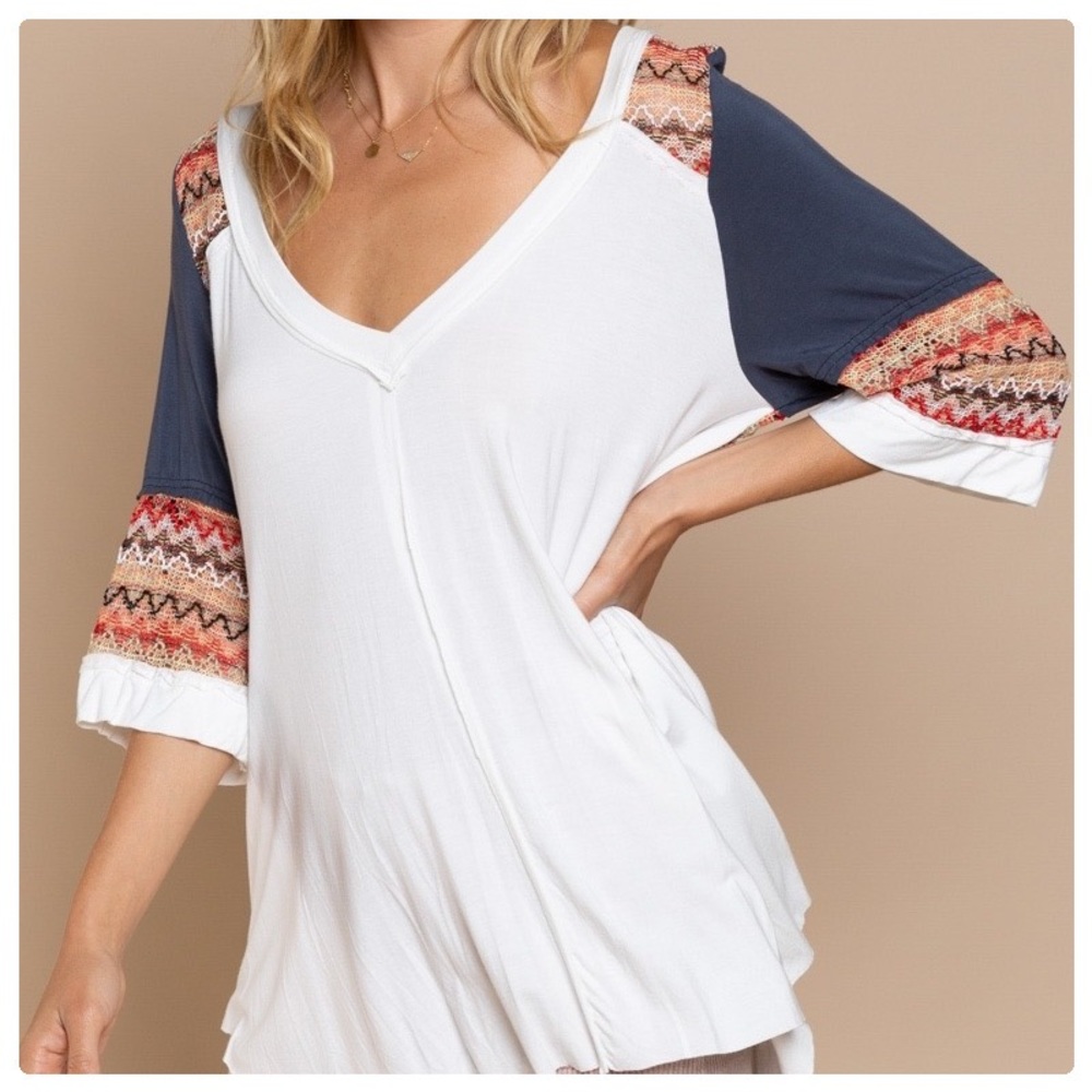 POL The "MISS-oni” Boho Knit Top - Picture 2 of 16